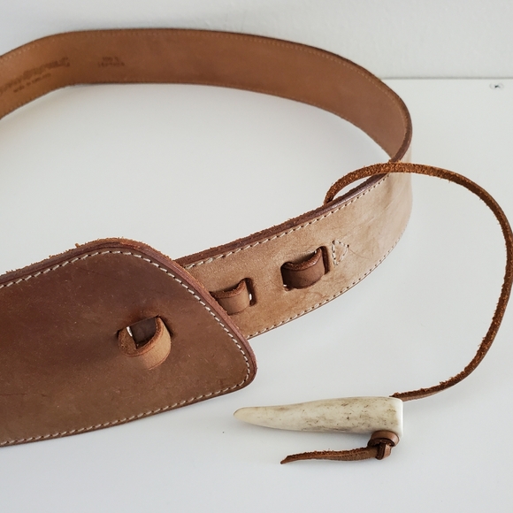 Vintage 80's Banana Republic Save-The-Tigers Leather Bone Belt Women's Sz 34" - Picture 3 of 14